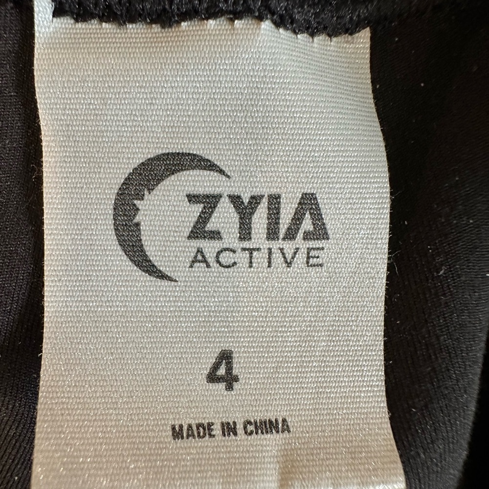 ZYIA Active Black Apparel - Picture 4 of 4